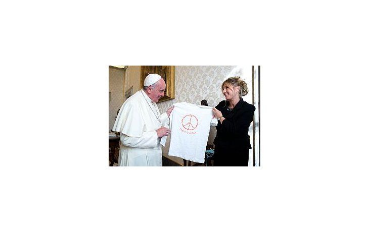 El Papa Francisco y Cristina Álvarez Rodríguez