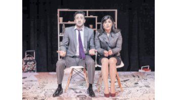 ámbito.com | Los estupendos Mariano Chiesa y Natalia Cociuffo protagonizan una pieza que hace reír y también golpea.