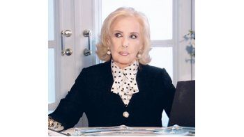 Mirtha Legrand como Sofía Ponce en «La dueña». Los 30 puntos de rating en el comienzo del ciclo cayeron ya a 20.