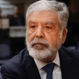 Julio De Vido pidió apartar a los jueces del TOF 7. Julio De Vido pidió apartar a los jueces del TOF 7.