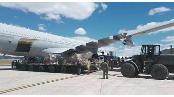 ámbito.com | Británico. Ayer arribó un nuevo avión de la Fuerza Aérea Británica, un KC-2 Voyager, que tiene la capacidad de abastecer de combustible en vuelo a las aeronaves que están en patrulla.