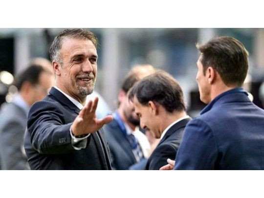 Batistuta aseguró que Higuaín no puede faltar en la Selección.