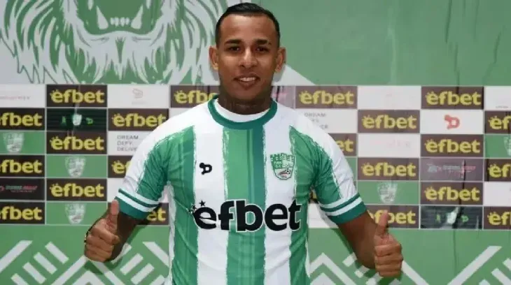 Villa busca rearmar su carrera profesional en Hungría. Villa busca rearmar su carrera profesional en Hungría.