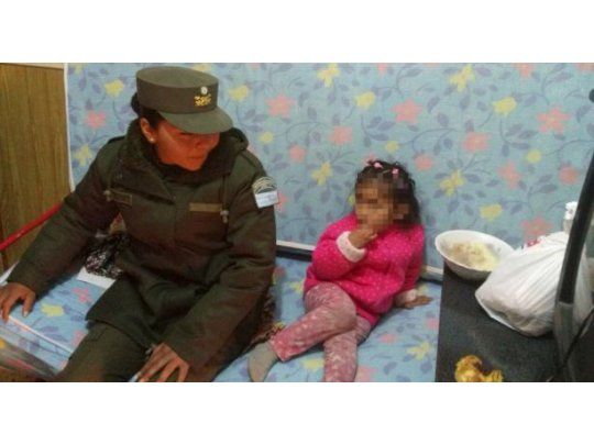 Detienen a hombre que intentaba cruzar a Bolivia con una niña secuestrada