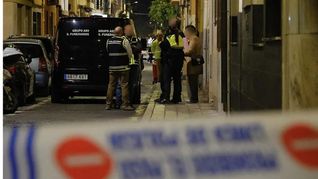 La joven fue hallada con heridas de arma blanca en el pecho y el hombre con signos de ahorcamiento. La joven fue hallada con heridas de arma blanca en el pecho y el hombre con signos de ahorcamiento.