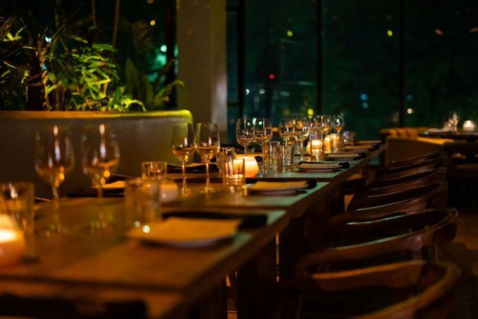 Entre los cócteles de autor sobresalen Ruta del Vino, con vino rosado y notas florales y Camino de las Conservas, una relectura de sabores rurales argentinos- Entre los cócteles de autor sobresalen Ruta del Vino, con vino rosado y notas florales y Camino de las Conservas, una relectura de sabores rurales argentinos-