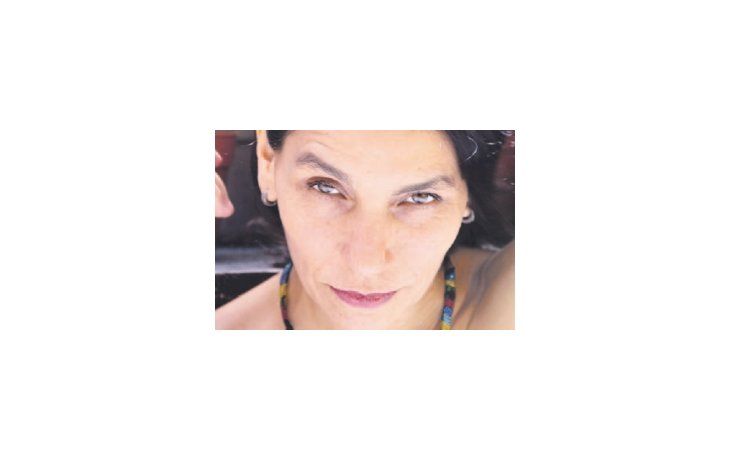 Casandra Da Cunha presenta “Rio Hermético” en el Fernández Fierro: “No musicalizamos una historia sino que fue a la inversa. La música guió la historia que constituye nuestro espectáculo”.