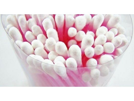 Prohíben la venta y el uso de dos marcas de hisopos