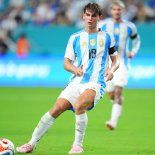 La Albiceleste cuenta con alguno futbolistas nacidos en otras naciones, pero que representan otras selecciones. La Albiceleste cuenta con alguno futbolistas nacidos en otras naciones, pero que representan otras selecciones.