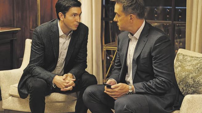 Sucesión. Nicholas Braun (izq.) habló con este diario sobre la serie.