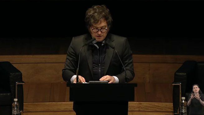 Javier Milei compartirá escenario junto a Santiago Abascal.