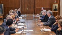 El ministro Luis Caputo y el secretario Pablo Quirno recibieron a una delegación de 10 directores del Banco Mundial.