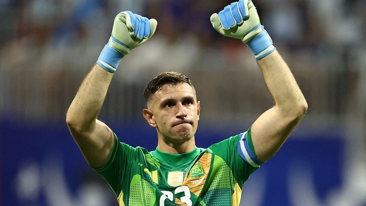 Argentina-Colombia, the day the legend of “Dibu” Martinez was born