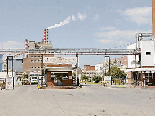 Aviso. Celulosa anticipó ayer su decisión en una nota enviada a la Bolsa.