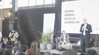 Rosario. R. Larreta en uno de los encuentros previos a la Cumbre C40, junto al intendente Pablo Javkin.