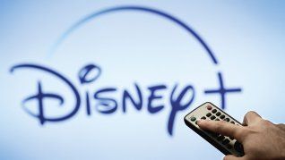 Disney+ renueva su página de inicio y agrega navegación unificada con Hulu y la pestaña “Para ti” para todos los usuarios. Disney+ renueva su página de inicio y agrega navegación unificada con Hulu y la pestaña “Para ti” para todos los usuarios.