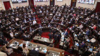 ámbito.com | apertura sesion ordinaria asamblea legislativa senado-telam.jpg