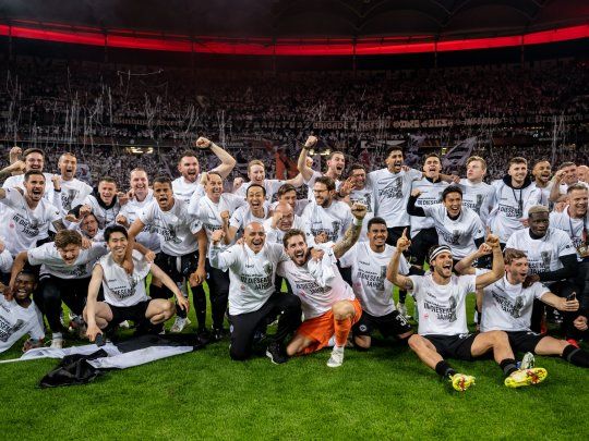 Frankfurt, con gol de Borré, eliminó a West Ham, donde estuvo Lanzini, y no habrá argentinos en la final de la Europa League.