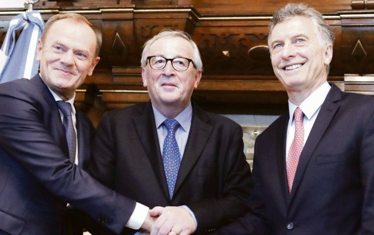 Europa. El polaco Donald Tusk y el luxemburgués Jean-Claude Junker, los máximos referentes de la UE, presentes ayer en Buenos Aires.&nbsp;