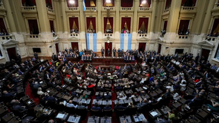 La ceremonia marcará un nuevo cruce institucional entre el Presidente y la vicepresidenta Victoria Villarruel, en el peor momento de de la relación de la fórmula presidencial. La ceremonia marcará un nuevo cruce institucional entre el Presidente y la vicepresidenta Victoria Villarruel, en el peor momento de de la relación de la fórmula presidencial.