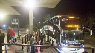 El número de pasajeros que eligió la ruta Punta del Este - Salto, dos polos turísticos de Uruguay, creció un 20% interanual en diciembre de 2023.