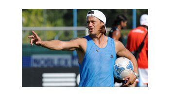 Almeyda  da pautas en la práctica. Podría jugar con sus tres figuras el resto del campeonato.