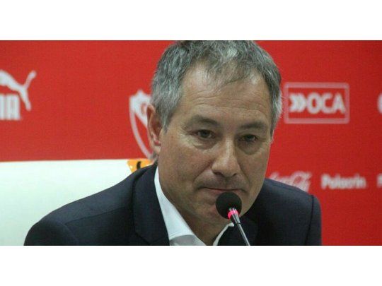 Holan está en la mira de Santos Laguna.