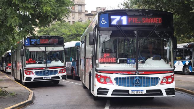 Subsidios al transporte: el Gobierno aumentó casi un 40% para congelar el boleto del colectivo