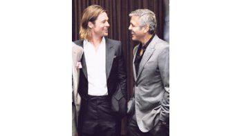 Brad Pitt y George Clooney integran el elenco de estrellas que mañana protagonizará «8», una obra teatral a favor del matrimonio entre personas del mismo sexo, que se podrá ver en directo por internet.