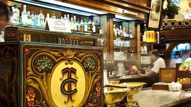 Café Tortoni.