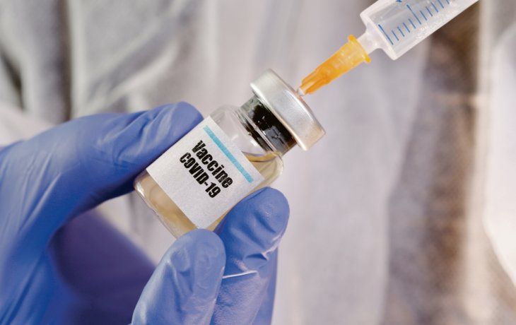 SANTO REMEDIO. El desarrollo de una vacuna efectiva contra el virus SARS-CoV-2 es la gran expectativa para la normalización de la vida pospandemia.