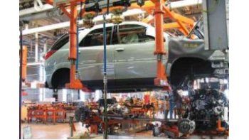 Gobierno pactó con automotrices ampliar cupo a u$s 231,7 millones al mes