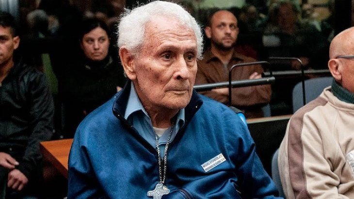 Murió el represor Miguel Etchecolatz, condenado en múltiples causas por crímenes de lesa humanidad