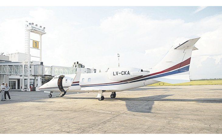 ámbito.com | Investigados. La jueza federal de San Martín, Alicia Vence, procura determinar si dos avionetas que forman parte de la flota oficial de las provincias de Chaco y Tucumán, se utilizaron para traficar cocaína a España.