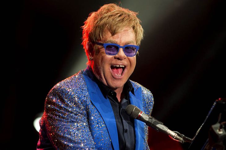 Dua Lipa, Kiki Dee and Brandi Carlile will sing along with Elton John in his last show
