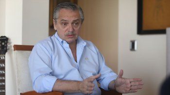 alberto f.: no hace falta impulsar ninguna reforma de la constitucion nacional