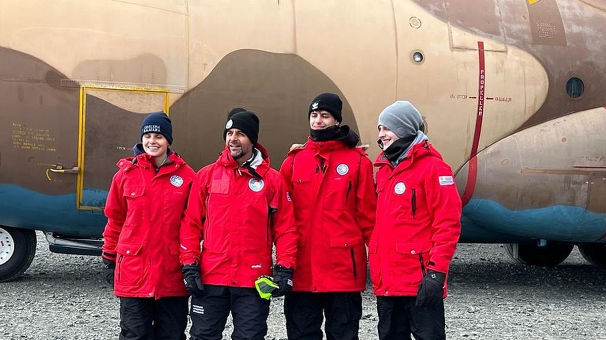 Luis Lacalle Pou Returned To Uruguay After 24 Hours In Antarctica - 24 