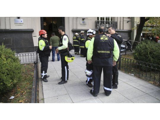 Internaron a 15 personas por escape de gas en Retiro