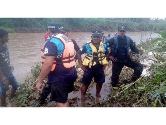 Las autoridades fueron alertadas de la presencia de un cadáver por un pescador local. (Foto: gentileza El Siglo Web).