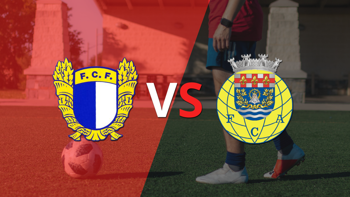 The match between Famalicão and Arouca begins