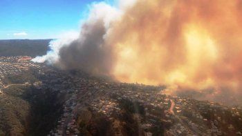 chile: gobierno denuncia que el incendio en valparaiso fue intencional