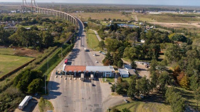 Argentina agiliza trámites de transporte internacional y elimina el apostillado de documentos.