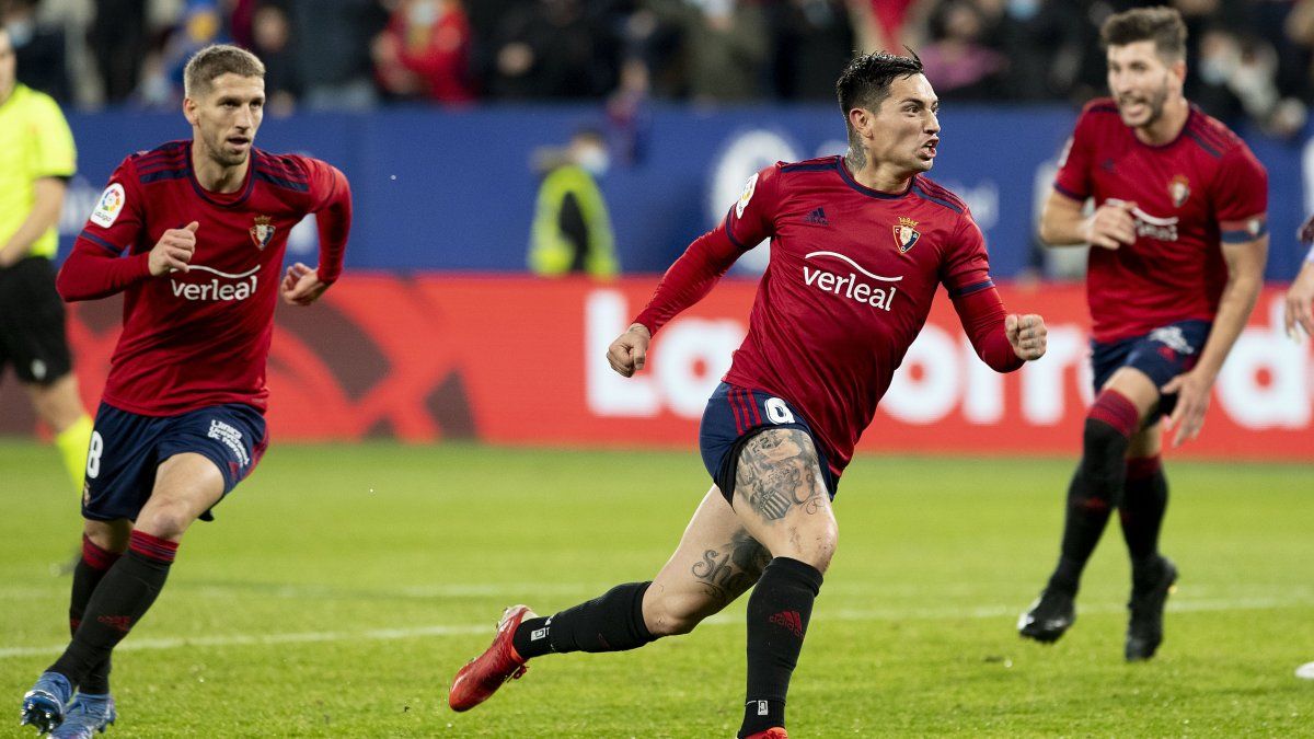Liga de España: otro gol de Ezequiel Ávila para el sorprendente Osasuna
