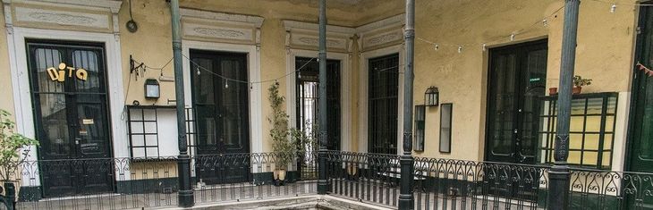 Casa Ezeiza | Pasaje Defensa.