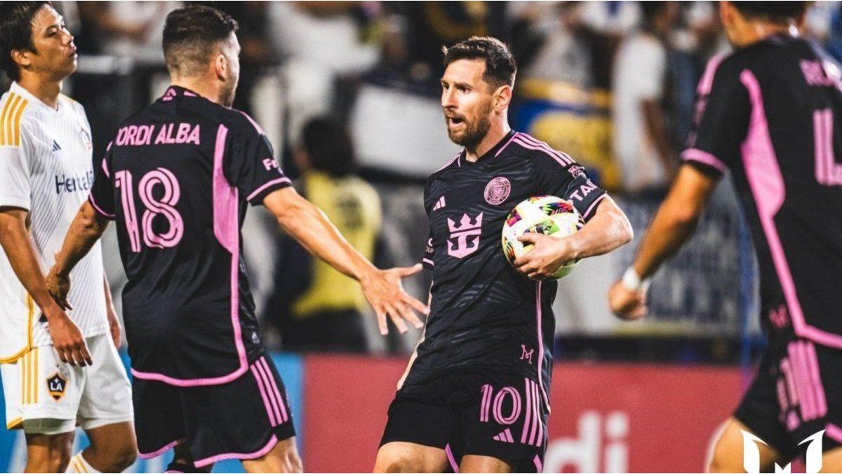 Messi saved Inter Miami and scored his first goal of the season in added time