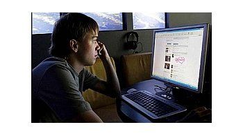 Según el Wall Street Journal, el gigante de Internet quiere que los menores puedan abrir cuentas en la red social sin que tengan que mentir en su edad.