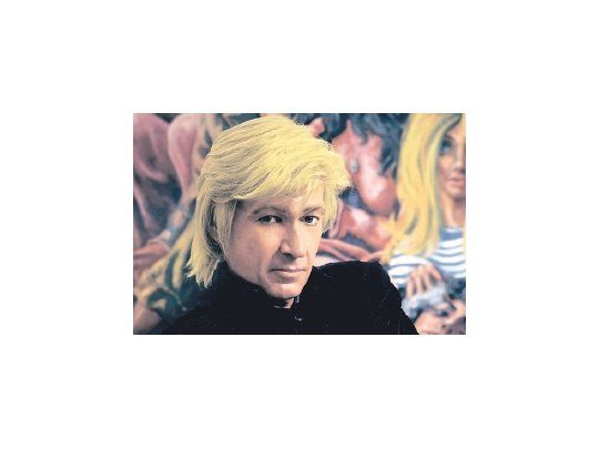 El retrato realizado por Marcos López que ilustra la tapa de “Fundación Federico Jorge Klemm. Colección de arte moderno y contemporáneo”, pinta de cuerpo entero al personaje homenajeado.
