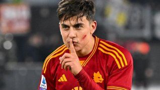 Silencio. Paulo Dybala recibió las críticas de Francesco Totti, uno de los hombres más querido en Roma.&nbsp;