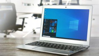 como crear una carpeta invisible en windows 10
