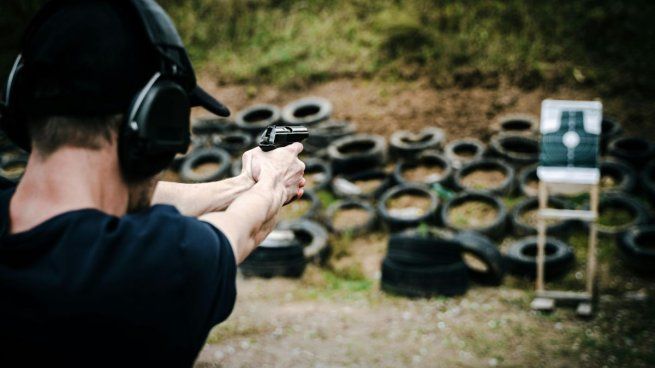 Desde ahora los mayores de 18 años podrán adquirir armas.